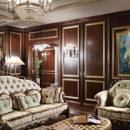 Rixos Khadisha Shymkent Hotel Værelse billede A living room in the Imperial Suite