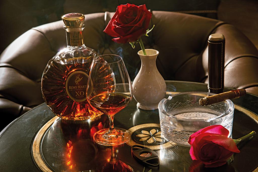 Rixos Khadisha Shymkent Hotel Eksteriør billede A bottle of Courvoisier