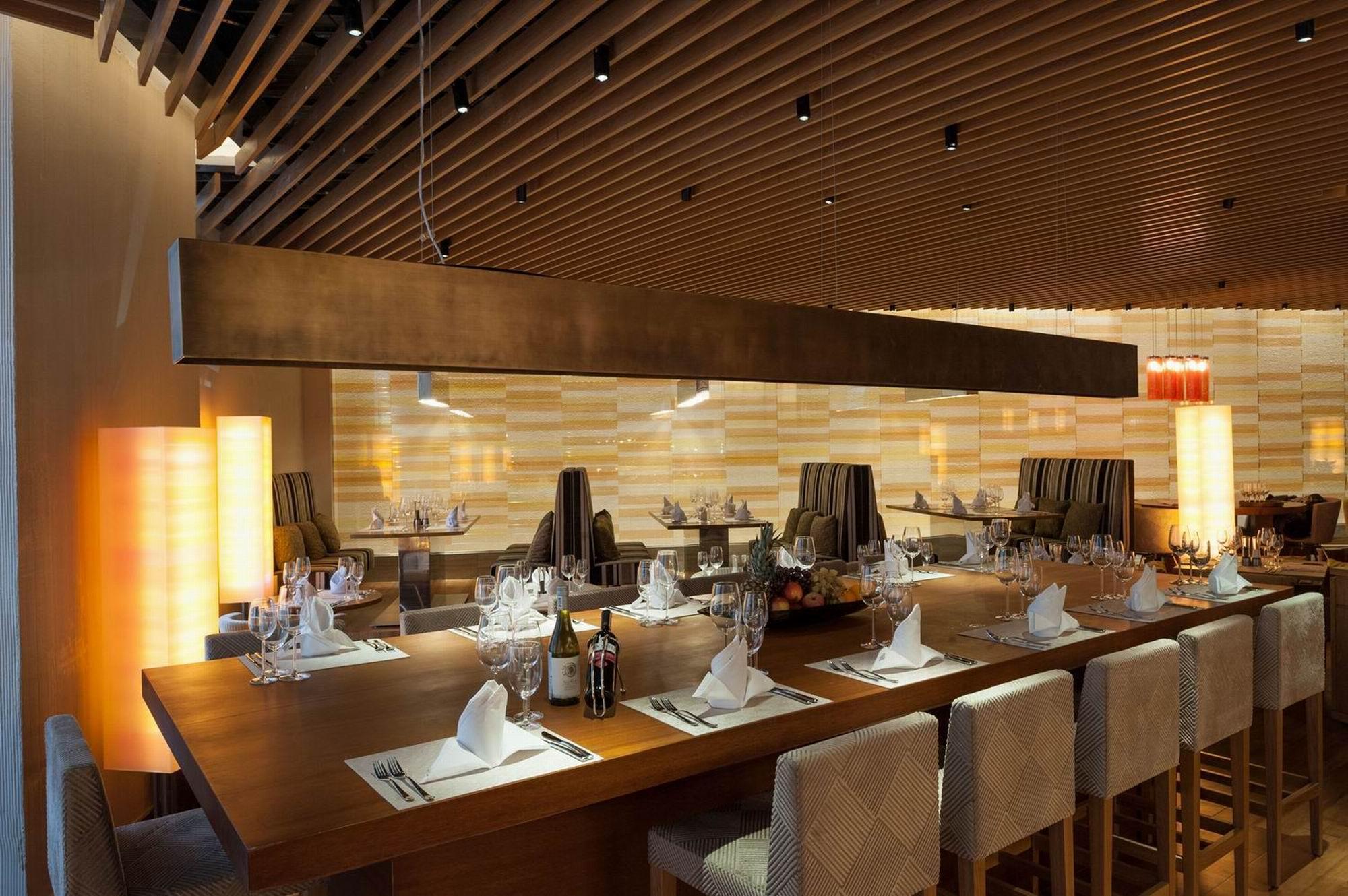 Rixos Khadisha Shymkent Hotel Eksteriør billede Restaurant