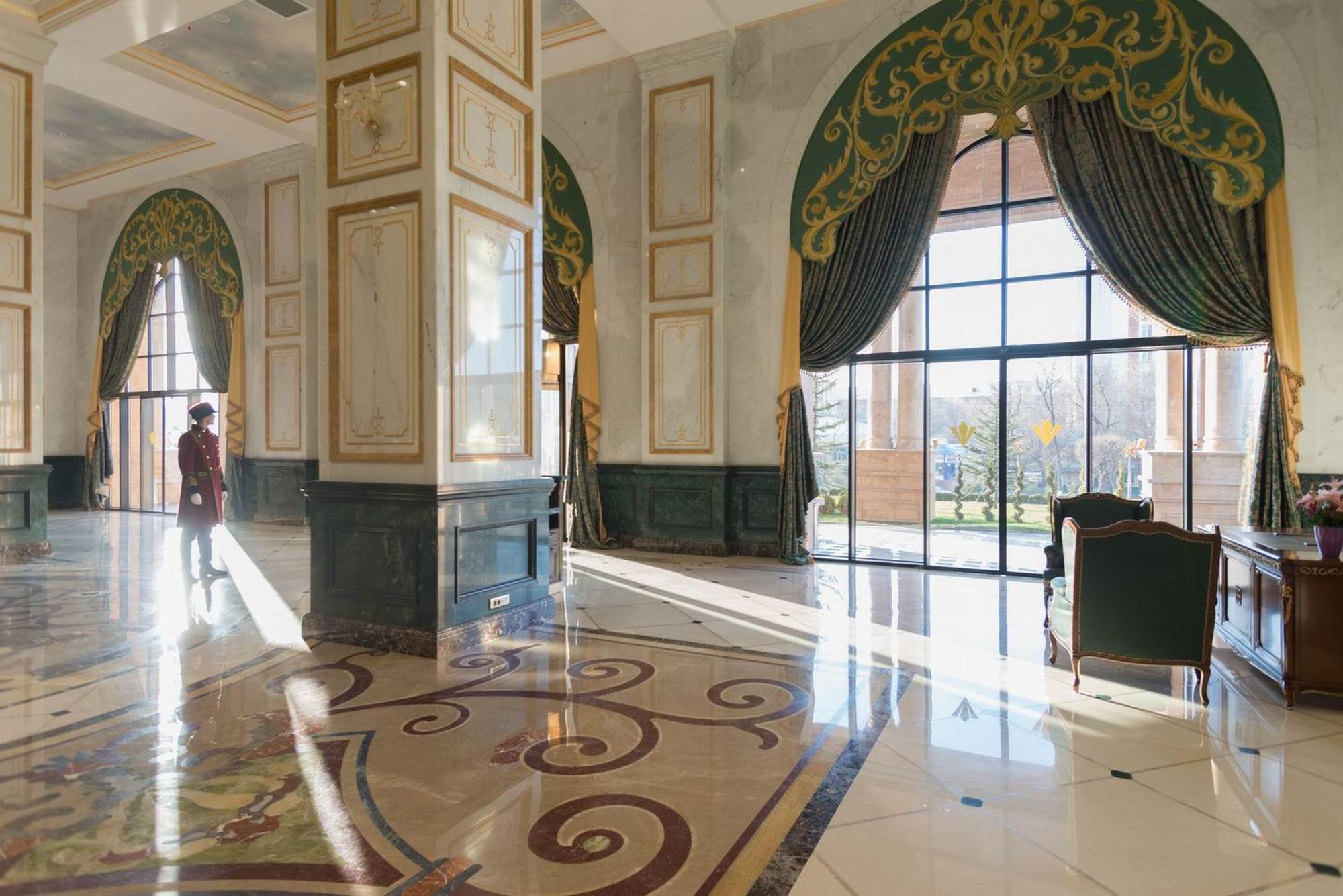 Rixos Khadisha Shymkent Hotel Eksteriør billede Interior of the hotel